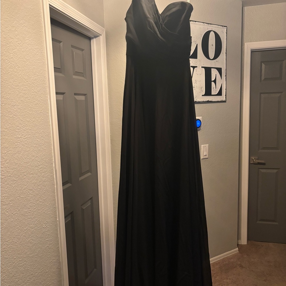 David's Bridal Black One Shoulder Gown